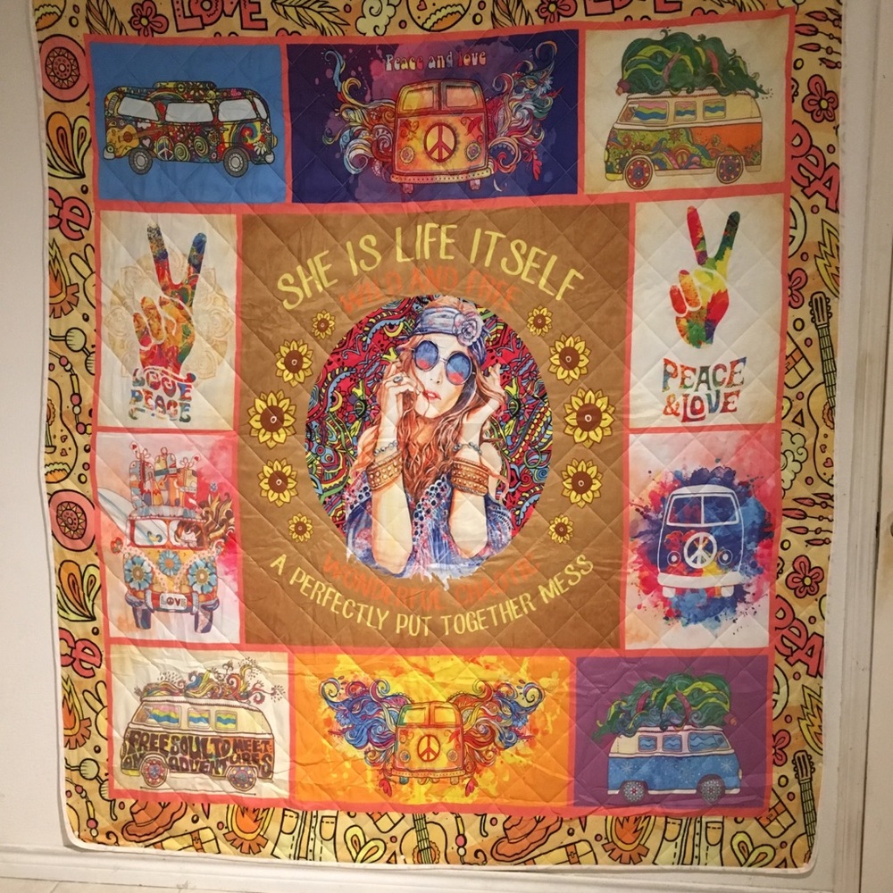 Boho Hippie Girl w/ VW’s, flowers, peace Coverlet - Picture 2 of 8